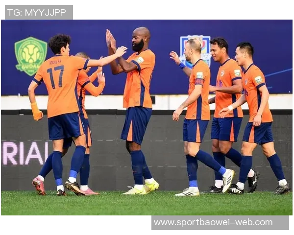 缘分的巧合中超金银靴法比奥与瓦科同年同月同日生 缘分的巧合中超金银靴法比奥与瓦科同年同月同日生